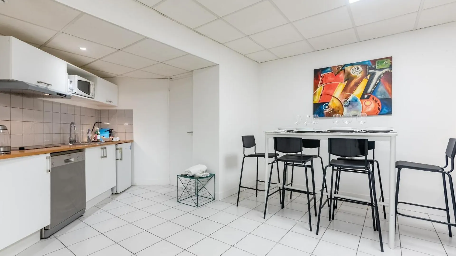Loft Magenta Blue Apartment Paris France